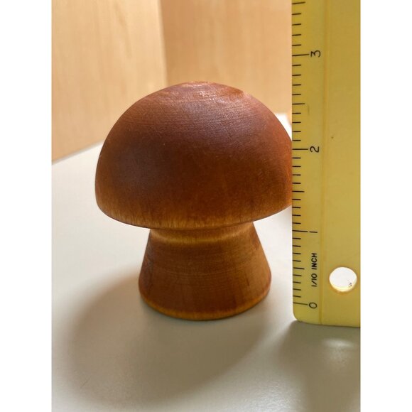 Canterburys Crack & Peel Wooden Mushroom Nutcracker - Picture 9 of 12